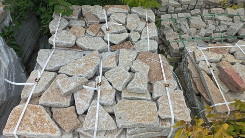 Плитняк гранитный галтованный купить в Петрозаводске