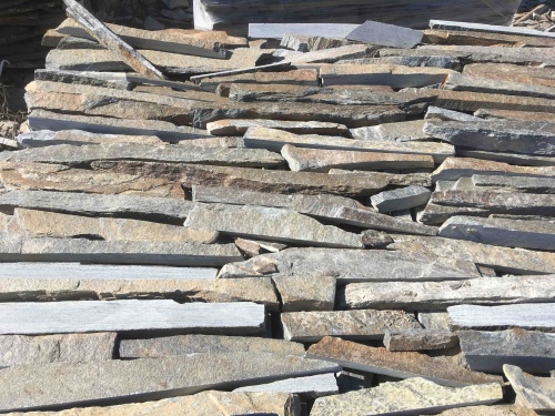 Горбушка златолит мультиколор для облицовки купить в Петрозаводске