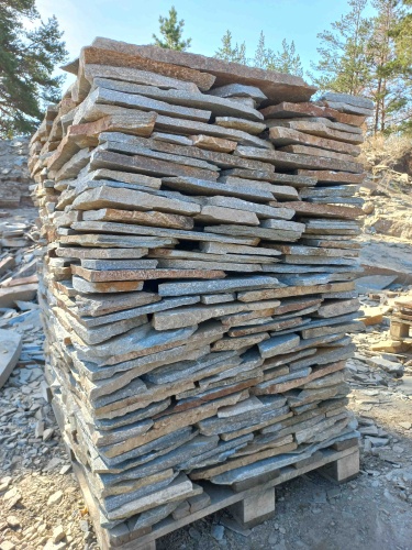 Плитняк златолит серебристый для цоколя, отмостки купить в Петрозаводске