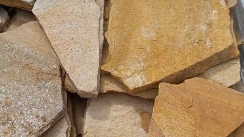 Плитняк златолит жёлтый для цоколя купить в Петрозаводске