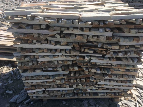 Горбушка златолит золотистый для облицовки купить в Петрозаводске