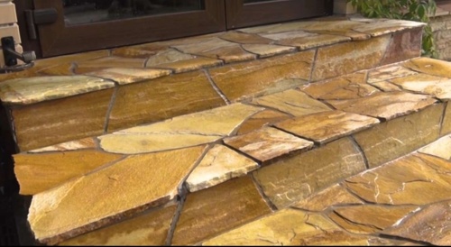 Плитняк златолит жёлтый золотистый для отмостки купить в Петрозаводске